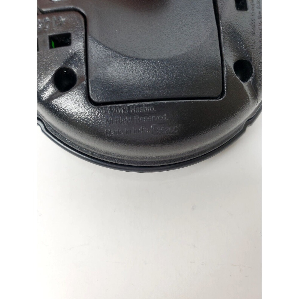 2~Hasbro Lg Simon 2015 & Mini Pocket 2013 Electronic Handheld Memory‎ Game Toys - Picture 5 of 7